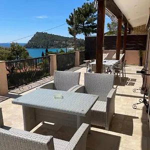 Le Golfe Bleu Le Rayol-Canadel-sur-Mer